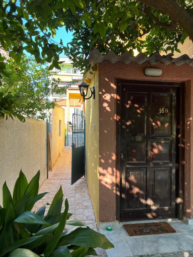 Cosy Guesthouse-Souterrain With Garden In City Center Corinth Dış mekan fotoğraf