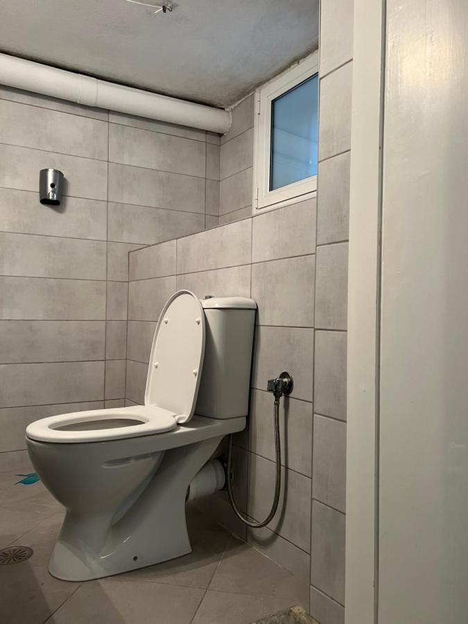 Cosy Guesthouse-Souterrain With Garden In City Center Corinth Dış mekan fotoğraf