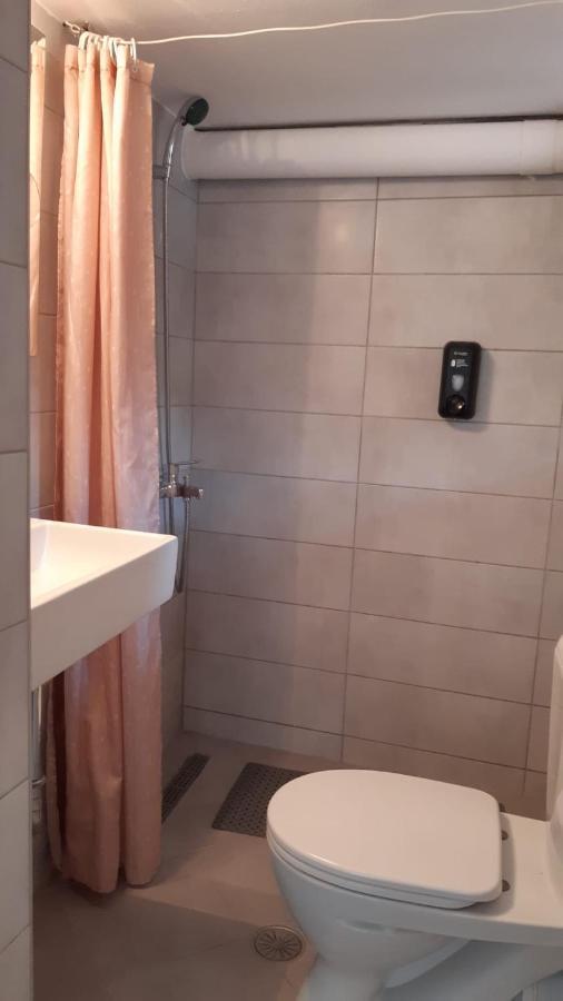 Cosy Guesthouse-Souterrain With Garden In City Center Corinth Dış mekan fotoğraf